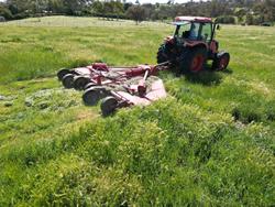 0 Tatu Rc2 4500 Heavy Duty Trailing Folding Slasher RED