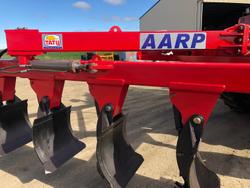 0 Tatu Aarp 8 Blade Reversable Moldboard Plough New RED