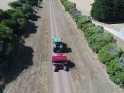 0 Semeato Tdng 300E Double Disc Seeder New - In Stock Now RED