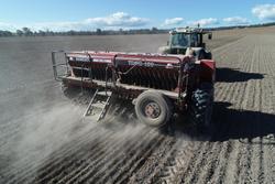 0 SEMEATO TDNG 420 DOUBLE DISC SEEDER NEW RED
