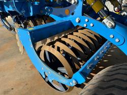 0 Farmet Softer 8Ps Trailing Linkage Speed Disc + V Roller Ex Demo BLUE