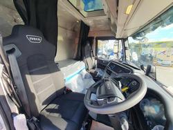 2023 Iveco S-Way AS700 WHITE