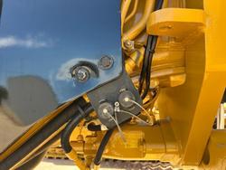 2011 Caterpillar
                140M2 Awd 