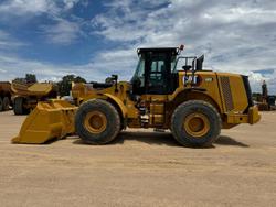 2011 Caterpillar
                966K 