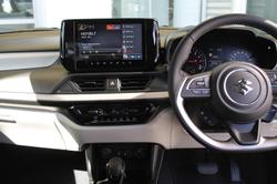 2024 Suzuki Swift Hybrid Plus