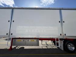 2016 Maxitrans St3 22 Pallet Slide A Side (3 Door)