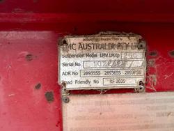 2010 CONFAB 11.6M Tri/A Step Deck Log Trailer