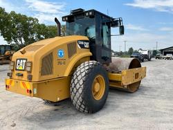 2017 Caterpillar Cs56b