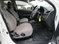 2023 Mitsubishi Triton GLX