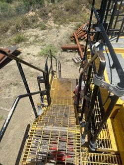 2004 Caterpillar
                773E 