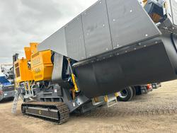 2023 TESAB 700i
