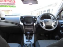 2023 Mitsubishi
Triton GLS