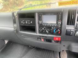 2009 Isuzu Frr 600 WHITE