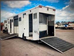 2009 Isuzu Frr 600 WHITE