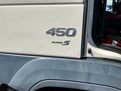 2017 Volvo Fm450 Look 300092 Klm Be Quick $161500+Gst Hist Light Use VOLVO FM450 SLP WHITE