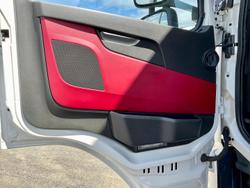2017 Volvo Fm450 Look 300092 Klm Be Quick $161500+Gst Hist Light Use VOLVO FM450 SLP WHITE