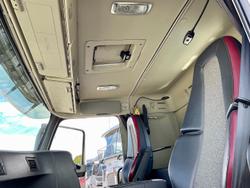 2017 Volvo Fm450 Look 300092 Klm Be Quick $161500+Gst Hist Light Use VOLVO FM450 SLP WHITE
