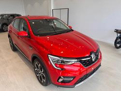 2023 Renault
                Arkana Intens