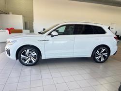 2020 Volkswagen Touareg 190TDI Premium CR MY20 Four Wheel Drive Pure White