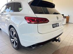 2020 Volkswagen Touareg 190TDI Premium CR MY20 Four Wheel Drive Pure White