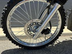 2025 Suzuki Trojan (DR200SE) Trojan White