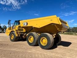 2015 Caterpillar
                730C 