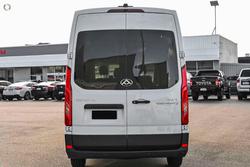 2023 LDV
                Deliver 9 