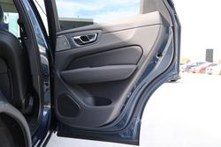 2025 Volvo
XC60 Ultra B5 Dark