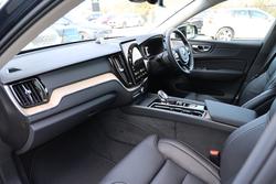 2025 Volvo
XC60 Ultra B5 Dark