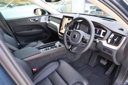 2025 Volvo
XC60 Ultra B5 Dark