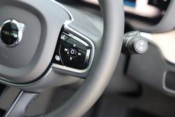 2025 Volvo
XC60 Ultra B5 Dark