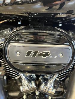 2025 Harley-Davidson Road King Special 114 (FLHRXS) Touring Black