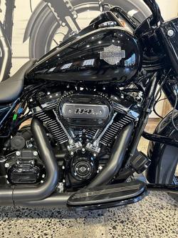 2025 Harley-Davidson Road King Special 114 (FLHRXS) Touring Black