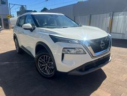 2025 Nissan X-TRAIL ST 2WD