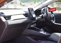 2022 Renault
Captur Intens