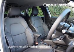 2022 Renault
Captur Intens