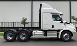 2024 Freightliner Cascadia 116 White