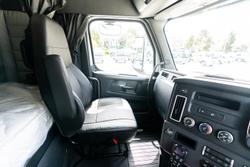 2024 Freightliner Cascadia 116 White