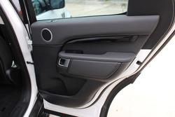 2019 Land Rover Discovery SD6 SE