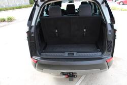 2019 Land Rover Discovery SD6 SE
