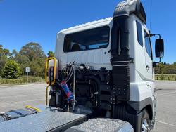 2024 Fuso Shogun FV74 460 White