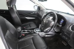 2019 Nissan Navara ST-X D23 Series 3 4x2 White Diamond