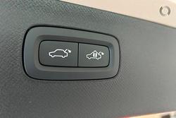 2023 Volvo XC90 Recharge Ultimate T8 Plug-In Hybrid