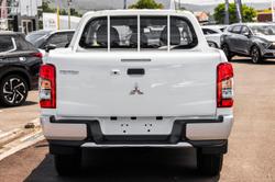 2023 Mitsubishi
Triton GLX