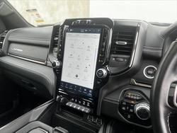 2022 RAM
LIMITED 1500 RAMBOX