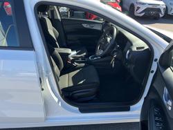 2023 Kia
Cerato S
