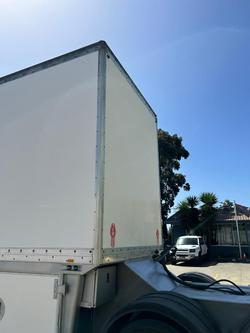 2006 Lusty St3 12 Pallet Dry Freight Van 4.3M