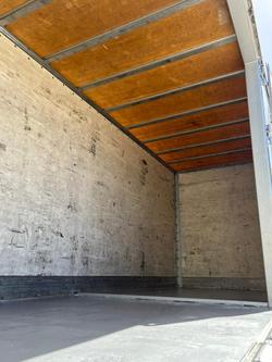 2006 Lusty St3 12 Pallet Dry Freight Van 4.3M