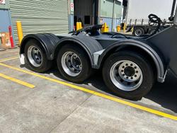 2006 Lusty
                St3 12 Pallet Dry Freight Van 4.3M 