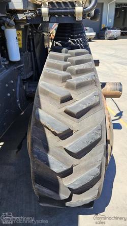 2015 Challenger Mt765e